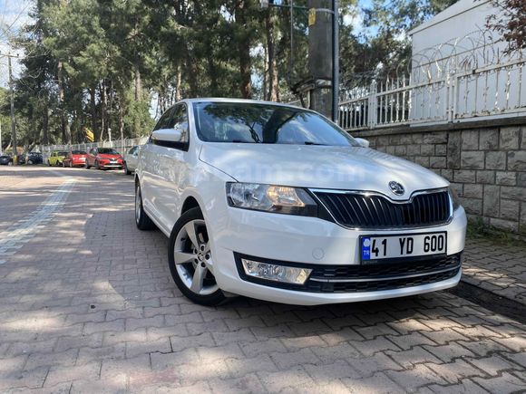 Sahibinden Skoda Rapid 1.6 TDI Spaceback Style 2016 Model 