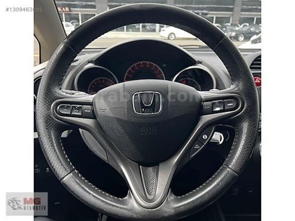 MG OTOMOTİV DEN 1.4 JAZZ FUN PLUS TAM OTOMATİK VİTES CAM TAVANLI