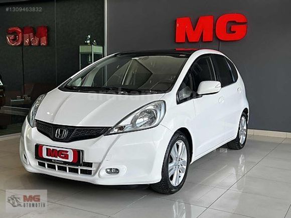 MG OTOMOTİV DEN 1.4 JAZZ FUN PLUS TAM OTOMATİK VİTES CAM TAVANLI