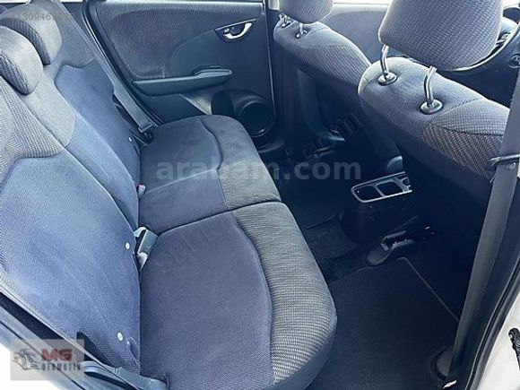 MG OTOMOTİV DEN 1.4 JAZZ FUN PLUS TAM OTOMATİK VİTES CAM TAVANLI