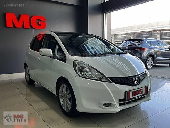 MG OTOMOTİV DEN 1.4 JAZZ FUN PLUS TAM OTOMATİK VİTES CAM TAVANLI