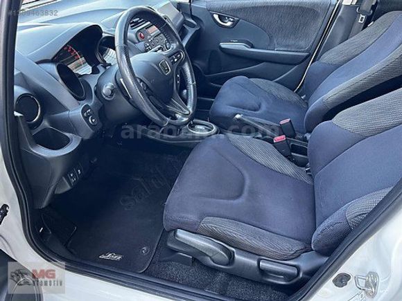 MG OTOMOTİV DEN 1.4 JAZZ FUN PLUS TAM OTOMATİK VİTES CAM TAVANLI