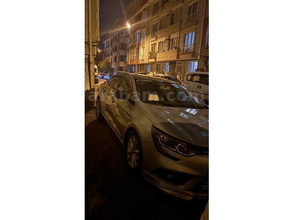Sahibinden Renault Megane 1.5 dCi Touch 2018 Model 
