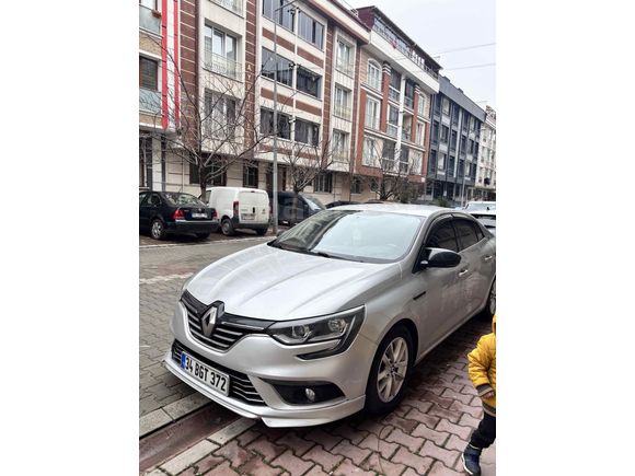 Sahibinden Renault Megane 1.5 dCi Touch 2018 Model 