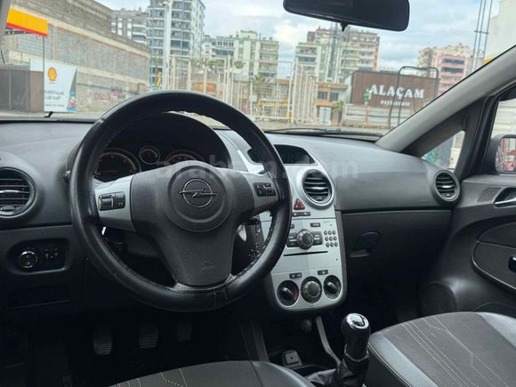 Sahibinden Opel Corsa 1.3 CDTI Enjoy 111 2012 Model  206.000 km Siyah