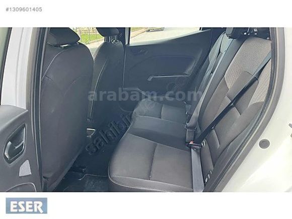 ESER OTOMOTİV DEN 2023 CLIO Equilibre 83 KM BOYASIZ TESLA EKRAN