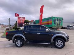 Sahibinden Mitsubishi L 200 4x2 Invite 2010 Model  473.000 km Siyah