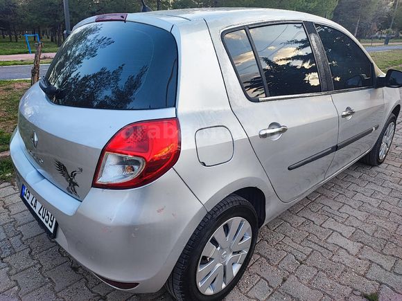 Sahibinden Renault Clio 1.4 Expression 2009 Model