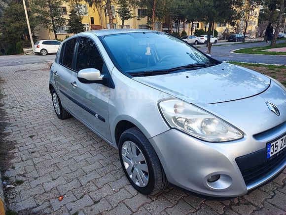 Sahibinden Renault Clio 1.4 Expression 2009 Model