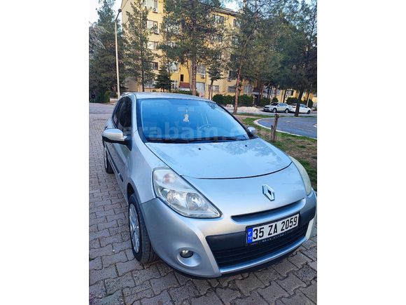 Sahibinden Renault Clio 1.4 Expression 2009 Model