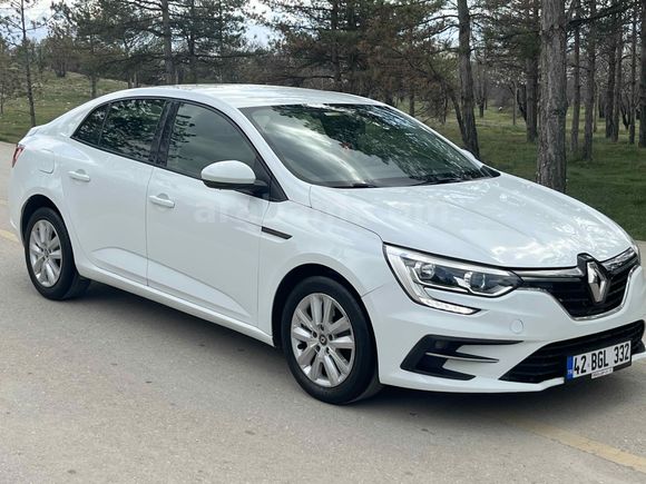 Galeriden Renault Megane 1.5 Blue DCI Joy 2021 Model Konya  