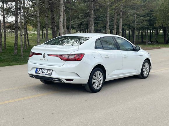 Galeriden Renault Megane 1.5 Blue DCI Joy 2021 Model Konya  