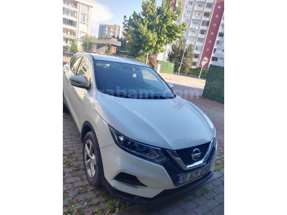Sahibinden Tramersiz Kazasız Nissan Qashqai 1.6 dCi Visia 2018 Model