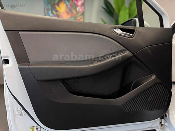 FLİES MOTORS'DAN CLİO 1.5 BLUEDCİ 111'BİN KM JOY