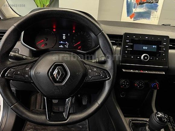FLİES MOTORS'DAN CLİO 1.5 BLUEDCİ 111'BİN KM JOY