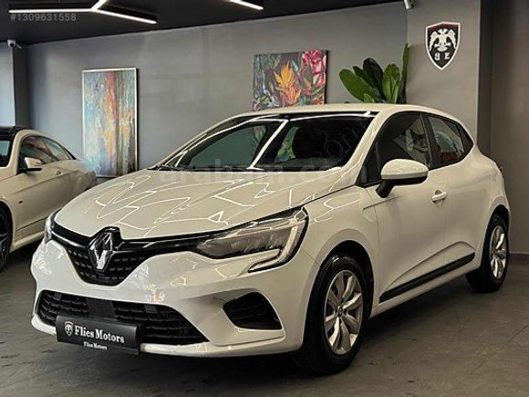 FLİES MOTORS'DAN CLİO 1.5 BLUEDCİ 111'BİN KM JOY