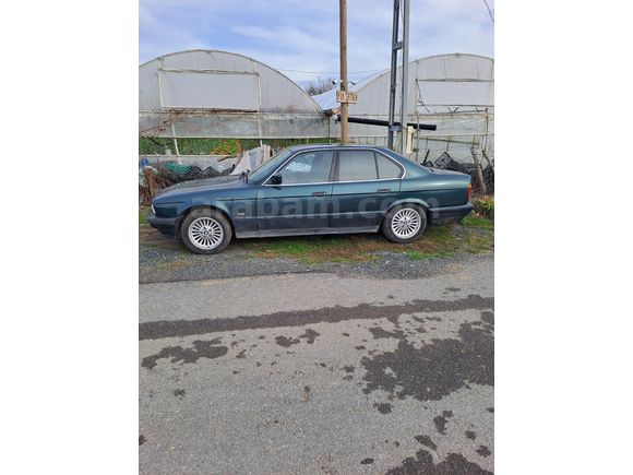 Sahibinden BMW 5 Serisi 520i otomatik  standart 1994 Model İstanbul