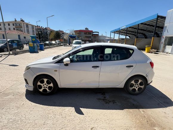 Sahibinden Seat Ibiza 1.4 Reference 2011 Model  246.000 km Beyaz