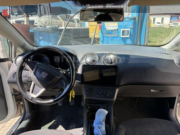 Sahibinden Seat Ibiza 1.4 Reference 2011 Model  246.000 km Beyaz