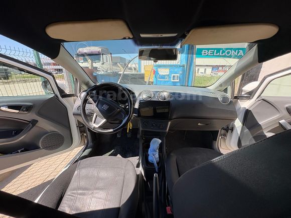 Sahibinden Seat Ibiza 1.4 Reference 2011 Model  246.000 km Beyaz
