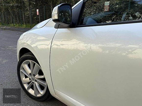 2012 MEGANE COUPE 1.5 DCI EDC 115.000 KM