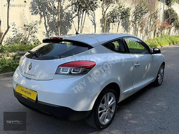 2012 MEGANE COUPE 1.5 DCI EDC 115.000 KM