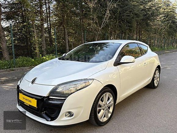 2012 MEGANE COUPE 1.5 DCI EDC 115.000 KM