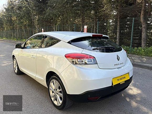 2012 MEGANE COUPE 1.5 DCI EDC 115.000 KM