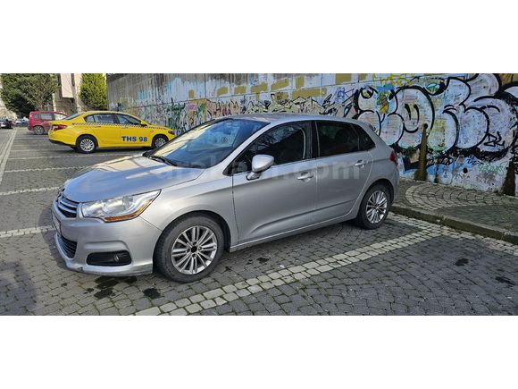 Sahibinden Citroen C4 1.6 e-HDi Confort Plus 2012 Model
