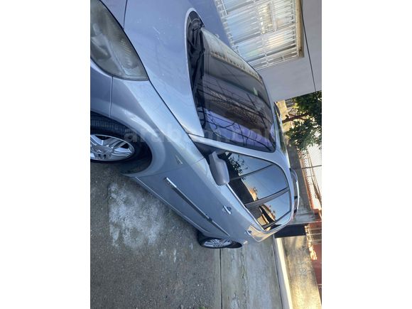 Sahibinden Renault Scenic 1.5 dCi Privilege 2005 Model 