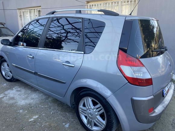 Sahibinden Renault Scenic 1.5 dCi Privilege 2005 Model 