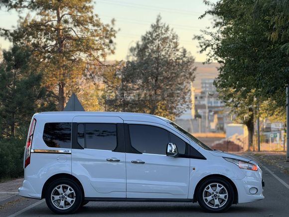 Sahibinden Ford Tourneo Connect 1.6 TDCI Titanium 2015 Model 