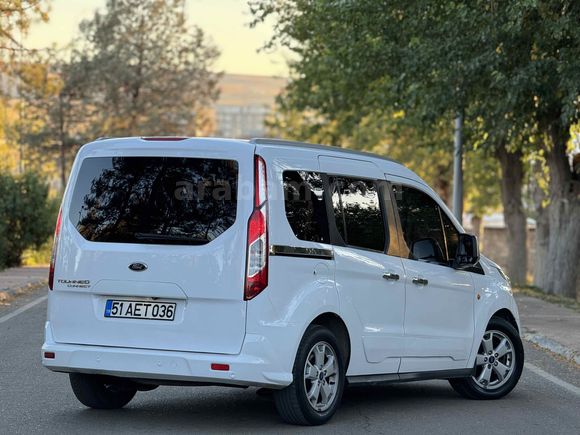 Sahibinden Ford Tourneo Connect 1.6 TDCI Titanium 2015 Model 