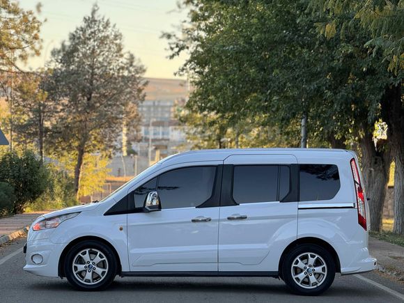 Sahibinden Ford Tourneo Connect 1.6 TDCI Titanium 2015 Model 
