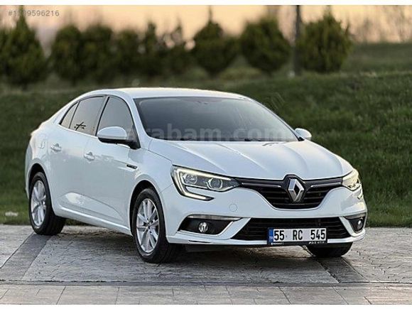 HATASIZ BOYASIZ 1.5 DCI EDC TOUCH 53 BİN KM MEGANE 4