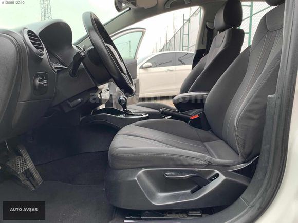 DİZEL OTOMATİK MASRAFSIZ COPA PLUS PAKET TEMİZ AİLE ARACI