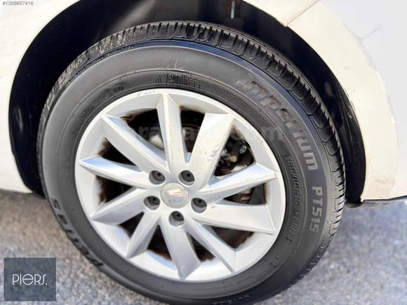 2012 Model Seat İbiza 1.2 Tsi Dsg 143.000Km ARAÇ İZMİRDEDİR !