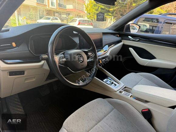AER MOTORS'DAN OCTAVİA e-TEC 1.0 TSI PREMİUM HYBRD 88 BİNDE DSG