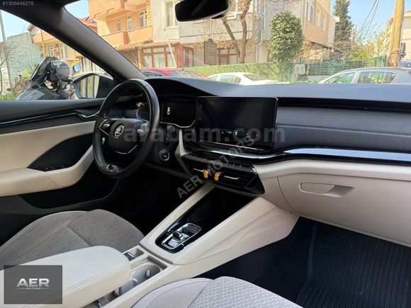 AER MOTORS'DAN OCTAVİA e-TEC 1.0 TSI PREMİUM HYBRD 88 BİNDE DSG
