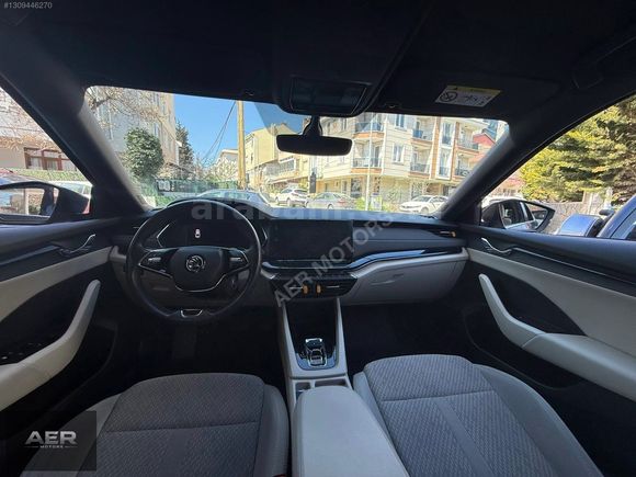 AER MOTORS'DAN OCTAVİA e-TEC 1.0 TSI PREMİUM HYBRD 88 BİNDE DSG