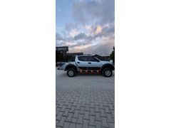 Sahibinden Mitsubishi L 200 4x4 Intense 2008 Model  400.000 km Gri (Gümüş)