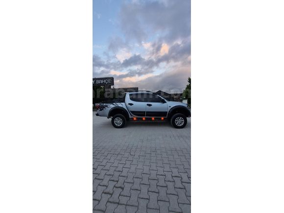 Sahibinden Mitsubishi L 200 4x4 Intense 2008 Model  400.000 km Gri (Gümüş)