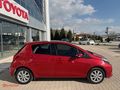 ŞAMLIOĞLU TOYOTA VE BYD BAYİ/YARİS 1.33 STYLE CAM TAVAN OTOMATİK