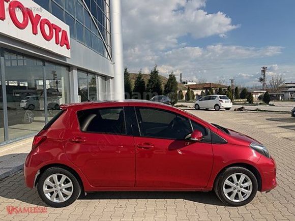 ŞAMLIOĞLU TOYOTA VE BYD BAYİ/YARİS 1.33 STYLE CAM TAVAN OTOMATİK