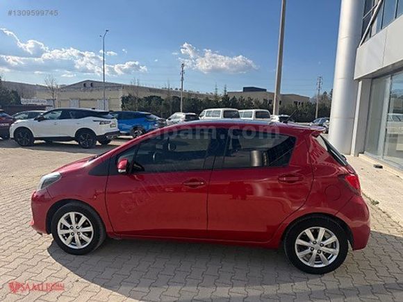ŞAMLIOĞLU TOYOTA VE BYD BAYİ/YARİS 1.33 STYLE CAM TAVAN OTOMATİK