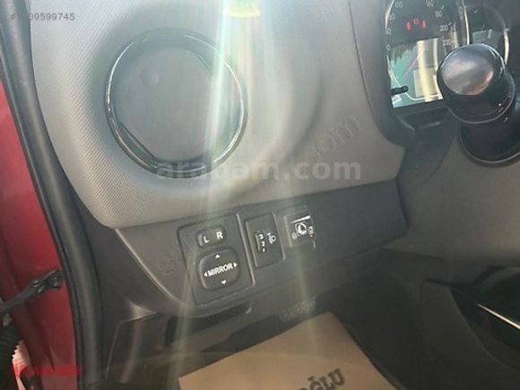 ŞAMLIOĞLU TOYOTA VE BYD BAYİ/YARİS 1.33 STYLE CAM TAVAN OTOMATİK