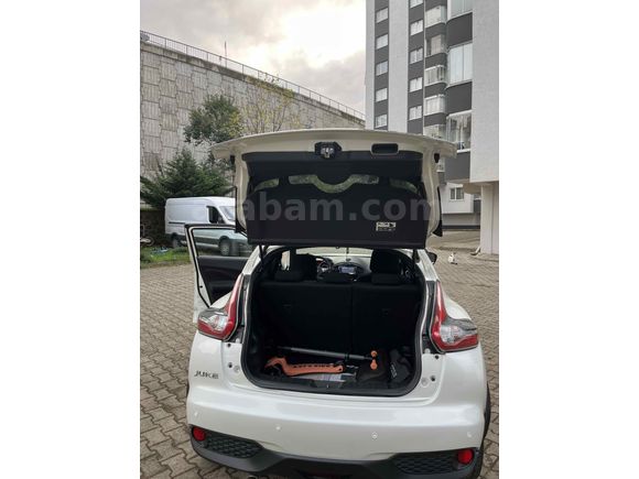 Sahibinden Nissan Juke 1.6 Skypack 2017 Model  110.000 km Beyaz