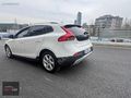 BAY-CAR VOLVO V40 CROSS COUNTRY ADVANCE POWERSHIFT 1.6 D2
