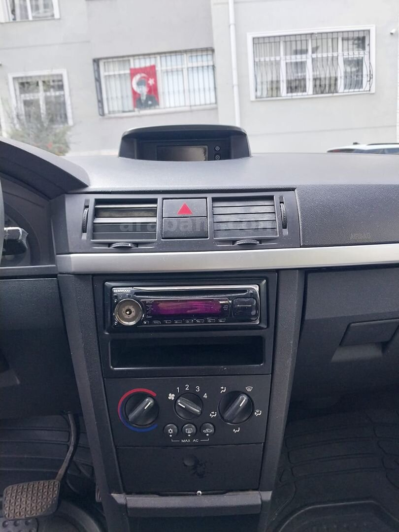 Sahibinden Opel Meriva 1.6 Essentia 2004 Model Ankara 246.500 km Beyaz 2