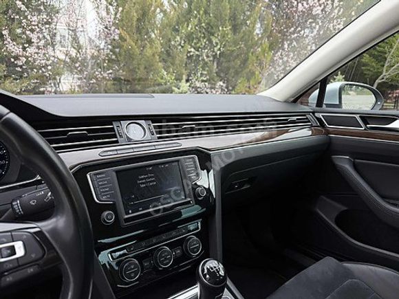 İLK SAHİBİNDEN BOYASIZ TRAMERSİZ 89 BİN KM HİGHLİNE VW PASSAT
